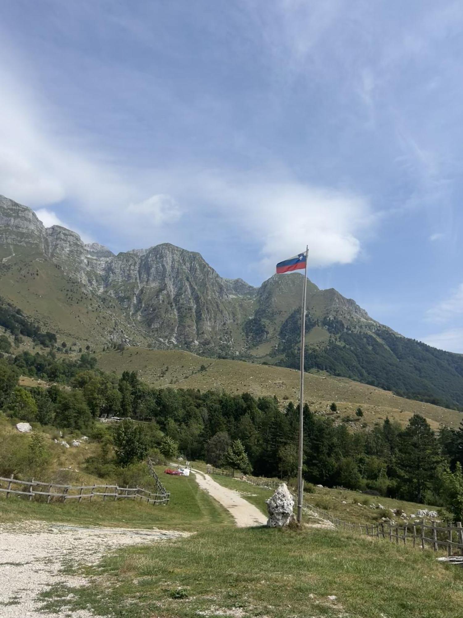 Apartamento Hisa Krivopeta Kobarid Exterior foto